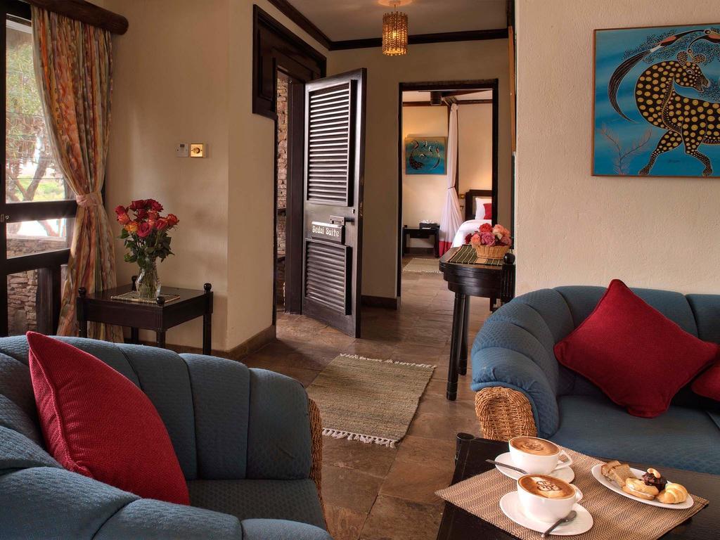 Sarova Shaba Game Lodge Archers Post Екстериор снимка