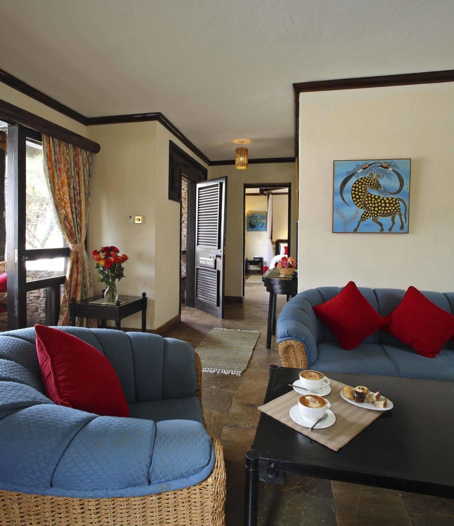 Sarova Shaba Game Lodge Archers Post Екстериор снимка